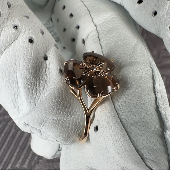 Vianna Brasil Flower Ring 18K Rose Gold Smokey Quartz Diamond Center 0.02CT